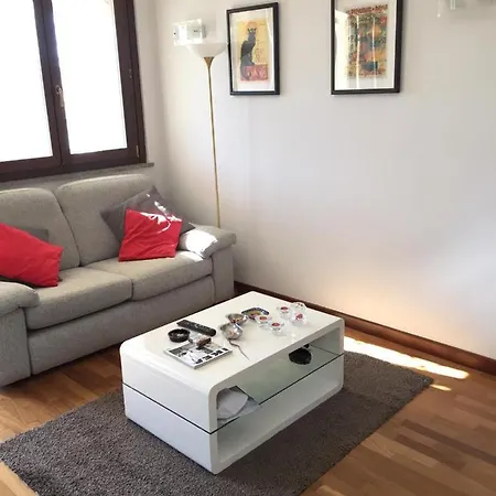 Aurelia House Kwatera prywatna *