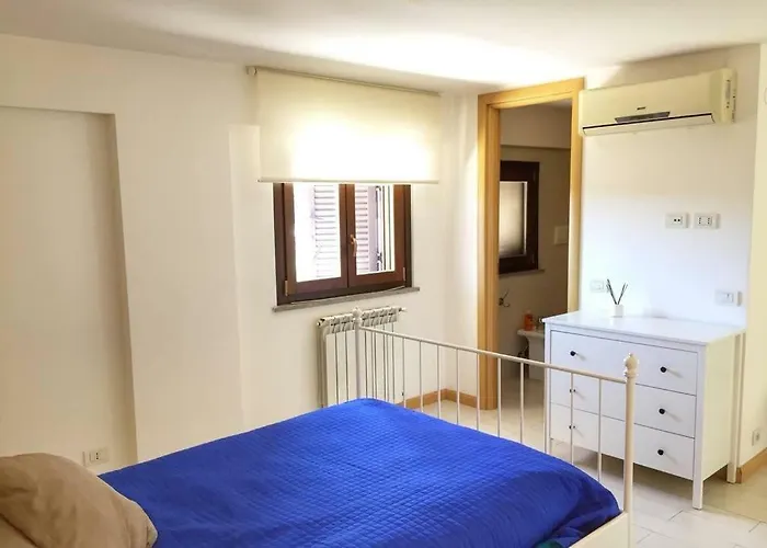 Aurelia House *